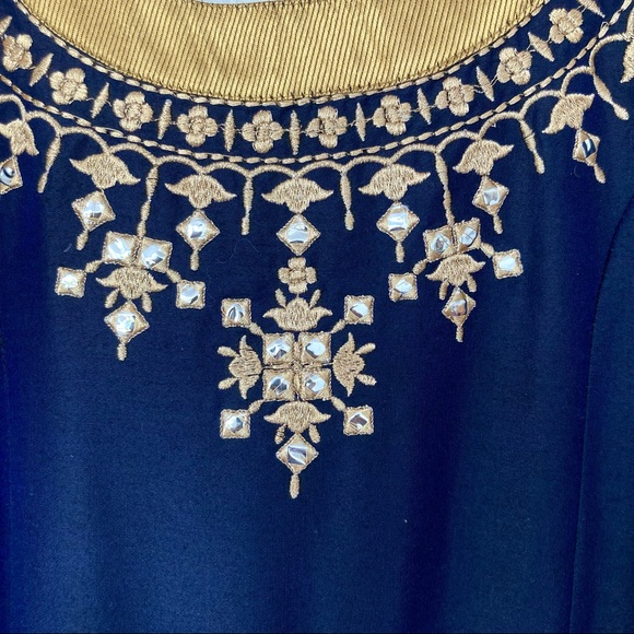 Indian Anarkali/ Kurta 3-piece set - Picture 4 of 5